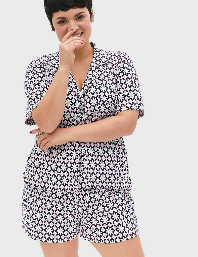 Pijama para mujer Butrich Flower Naps Camisa Short